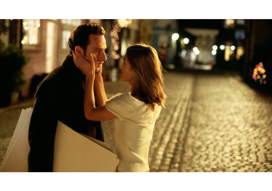 How to Start Writing that Christmas Rom-Com Now