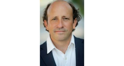 The Therapist Who Wrote ‘Dude, Where’s My Car?’ Helps Screenwriters Find Joy In Their Work Again