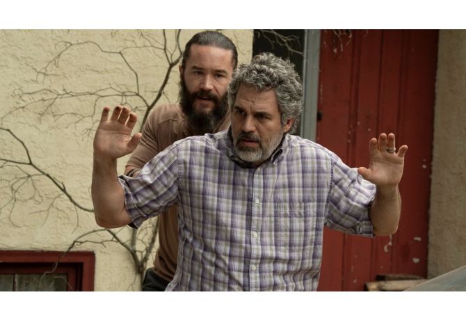 Tom Pelphrey and Mark Ruffalo in 'Task'