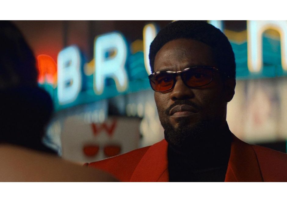 ‘Wonder Man’ Scratches at Our Obsession with Hollywood Stories