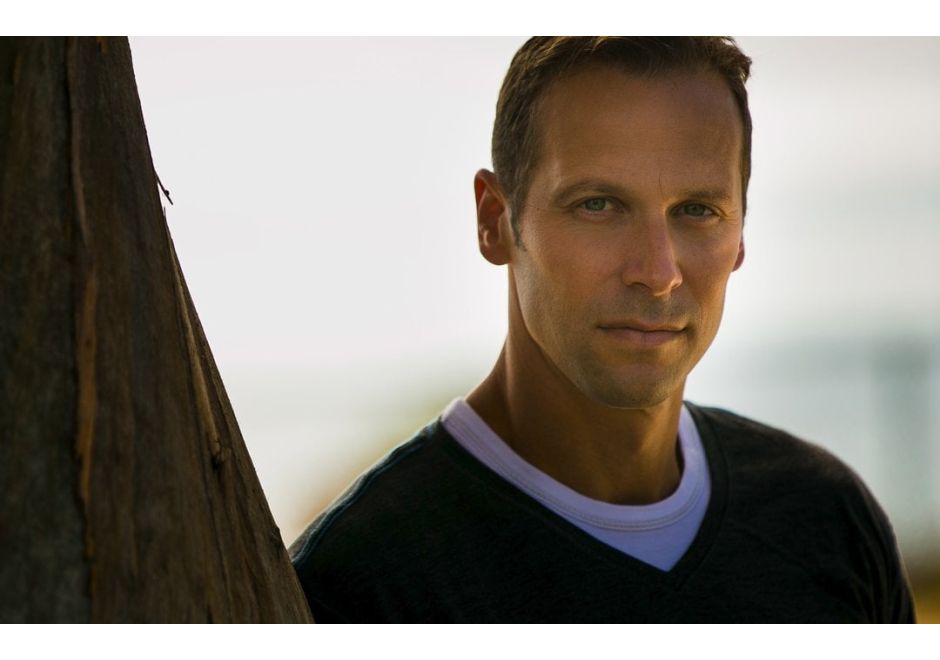 Spec Spotlight: Gregg Hurwitz Sells 'Sweet Girl' to Netflix