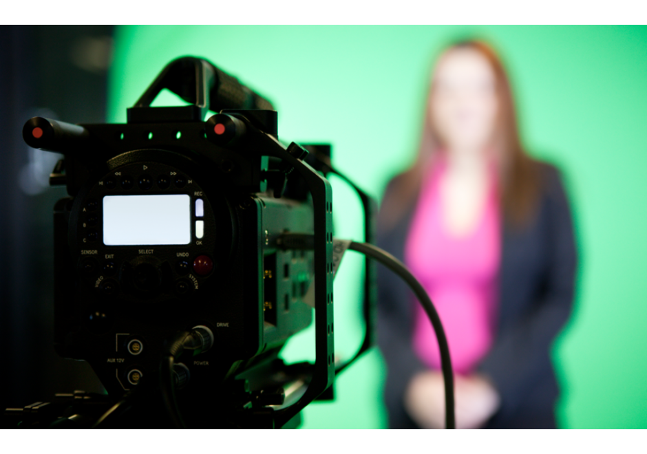 Get Yourself on Set: What Writers Can Learn From Actors