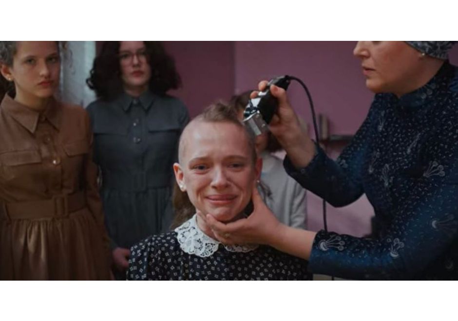 Netflix Unorthodox’ Creator Anna Winger Talks Self-Discovery