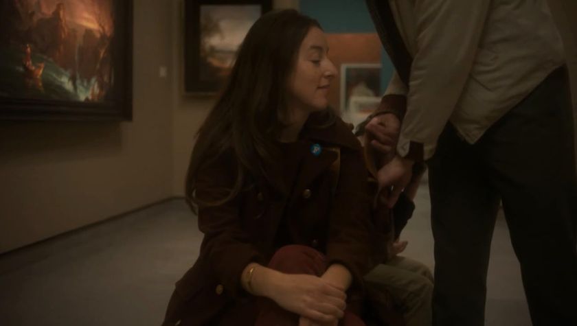 Alana Haim and Josh O'Connor in 'The Mastermind'
