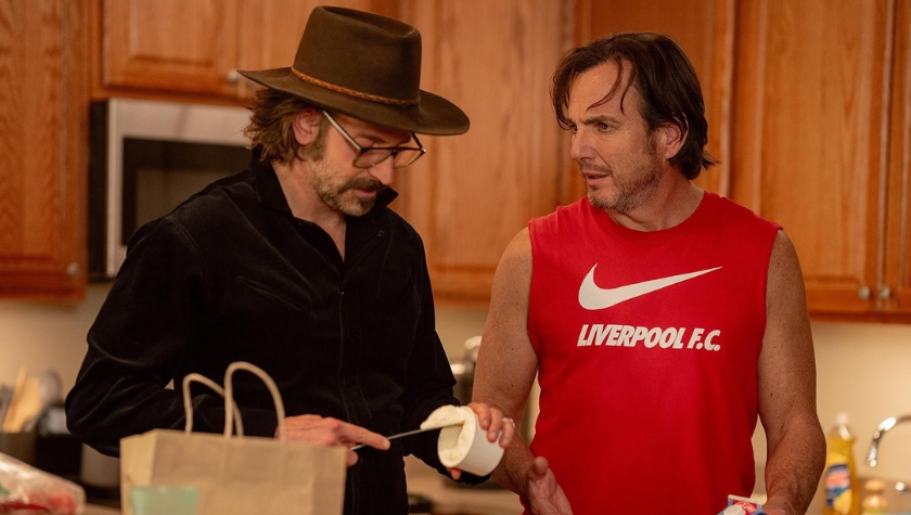 Bradley Cooper and Will Arnett in 'Is This Thing On?'