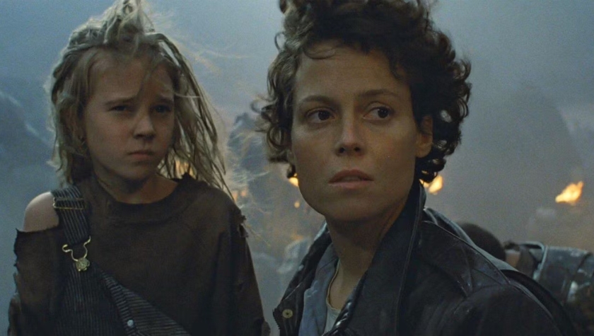 Carrie Henn and Sigourney Weaver in 'Aliens'