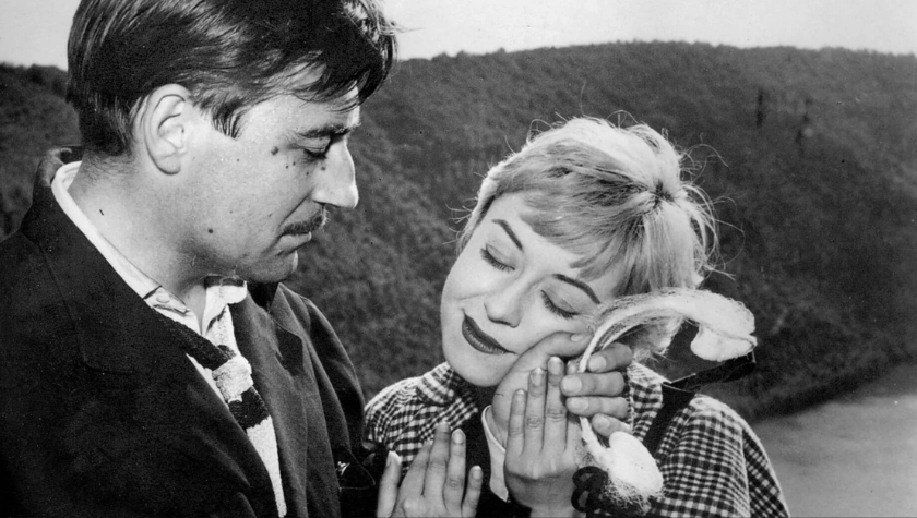 François Périer and Giulietta Masina in 'Nights of Cabiria'