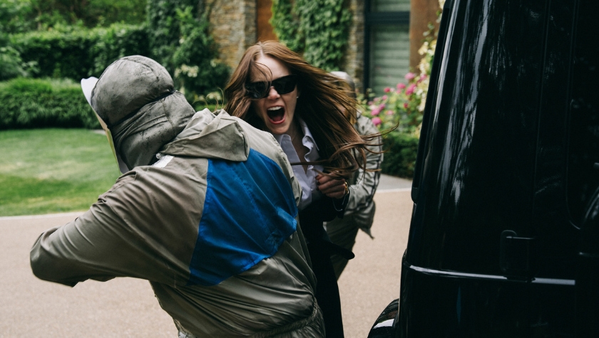 Jesse Plemons and Emma Stone in 'Bugonia'