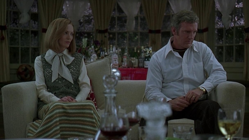 Joan Allen and Jamey Sheridan in 'The Ice Storm'